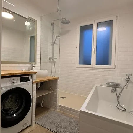 Moderne & Cosy Avec Parking 10 Min Centre Lyon Appartement